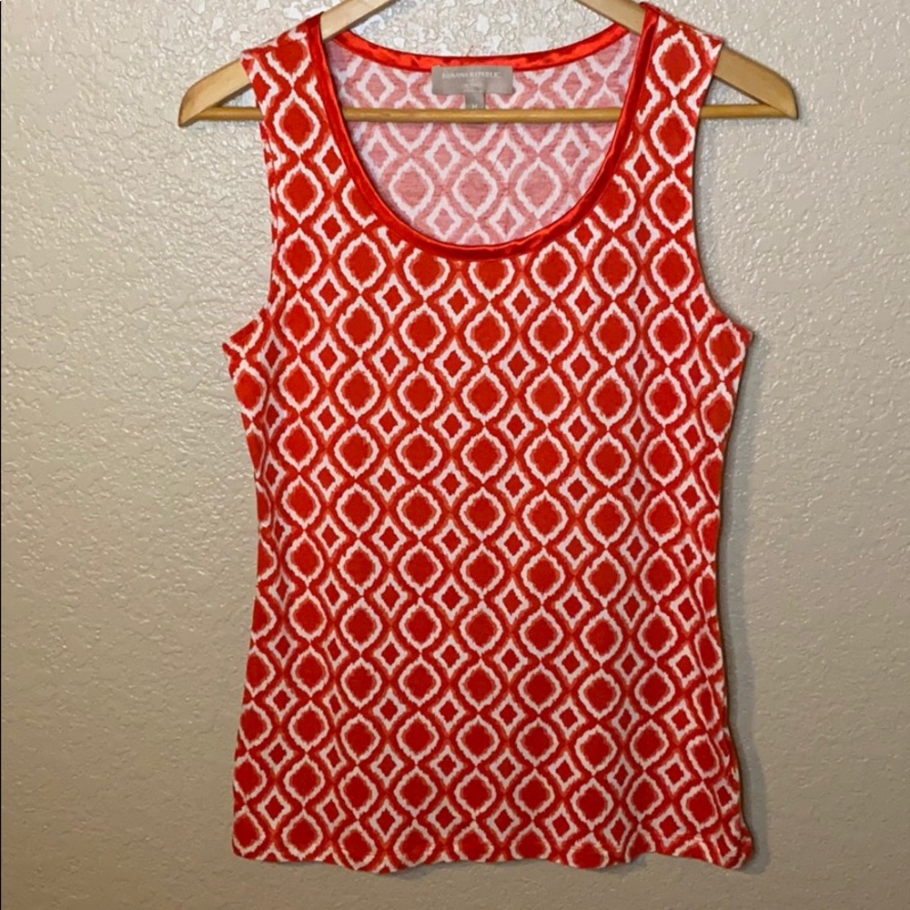Banana Republic orange tank, M